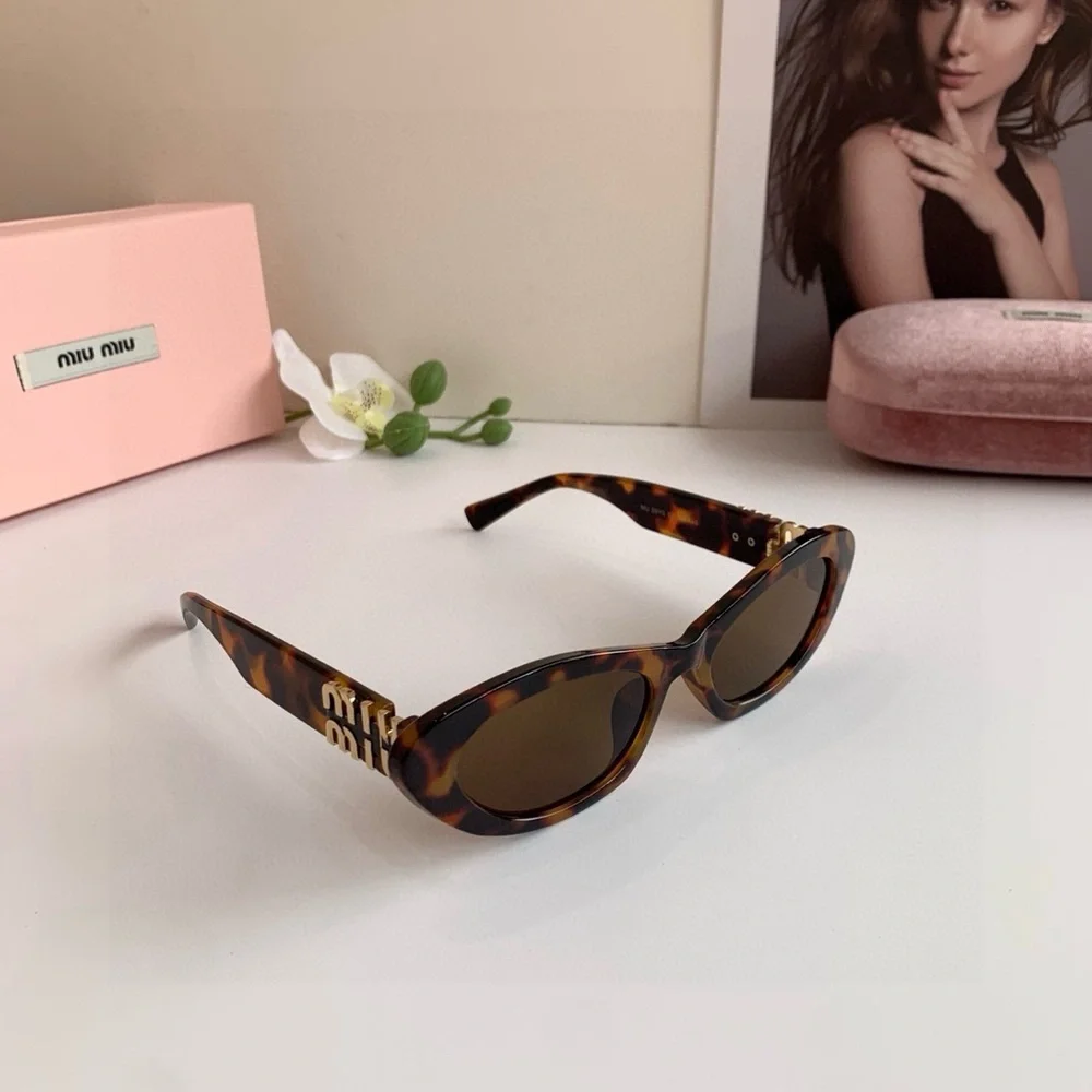 100% Authentic NWT Miu Miu Oval Sunglasses Tortoise Shell Gold Logo - Picture 8 of 8